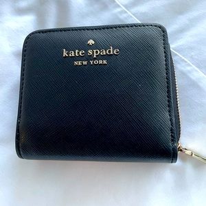 Kate Spade small zip around wallet